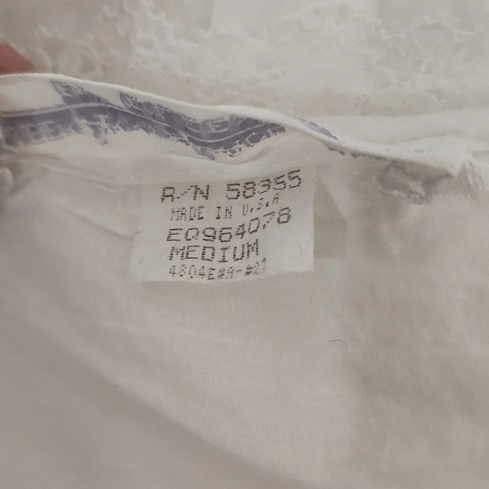 Queen Anne's Lace By Eileen West Elegant White Lace-Trimmed Nightgown - Picture 11 of 15